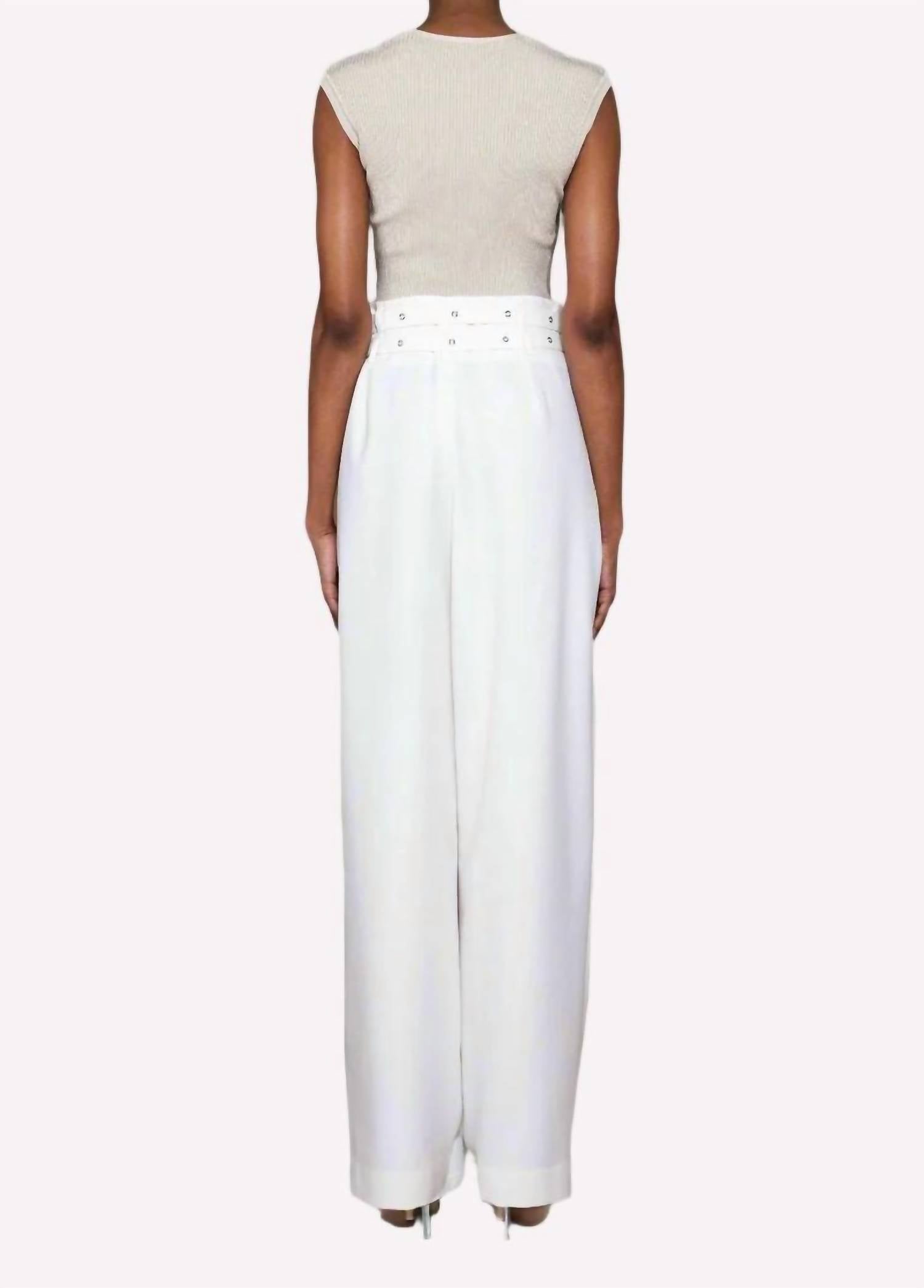 Nonchalant Label - Demi Crop Top
