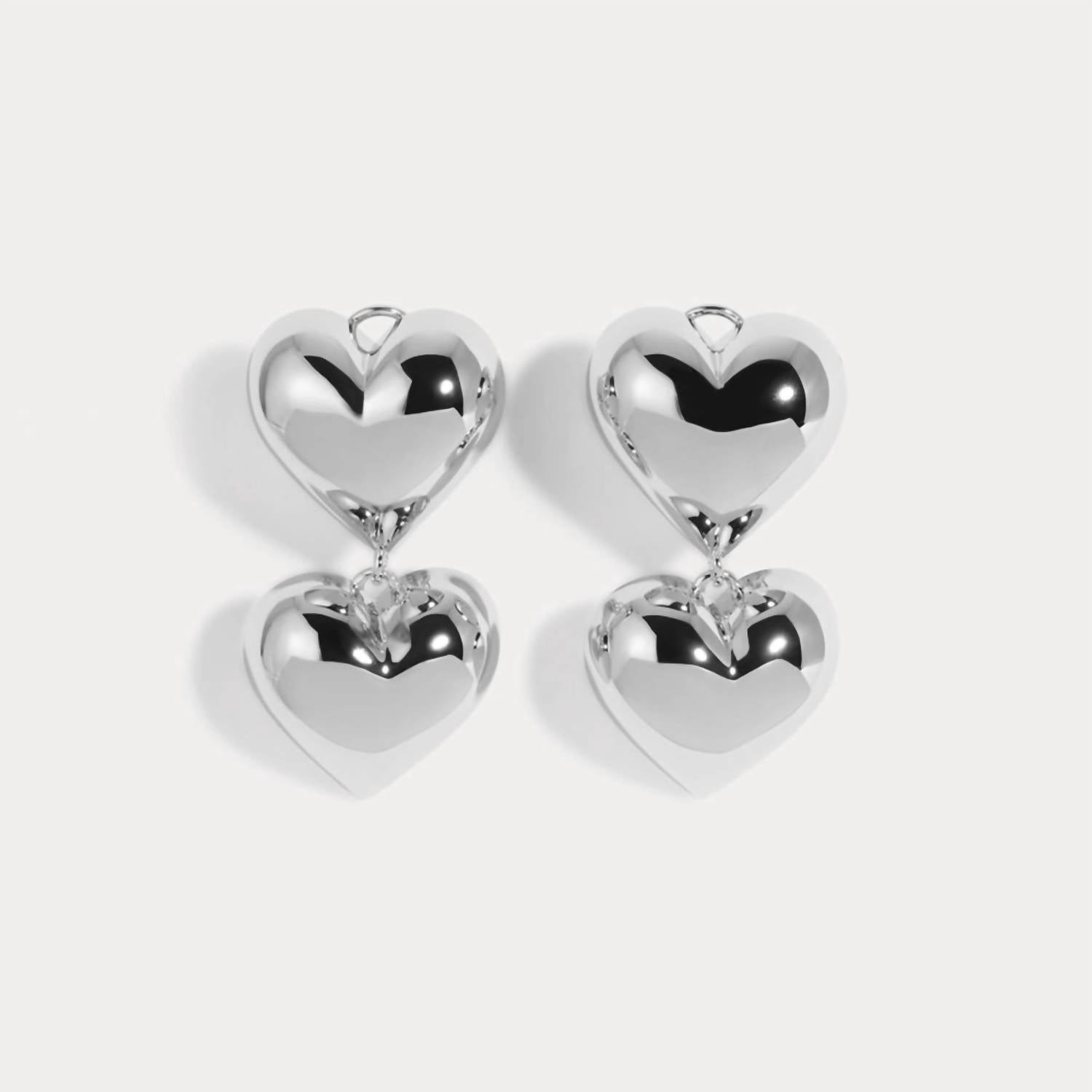 Lili Claspe - Women's Bubble Small Heart Earrings