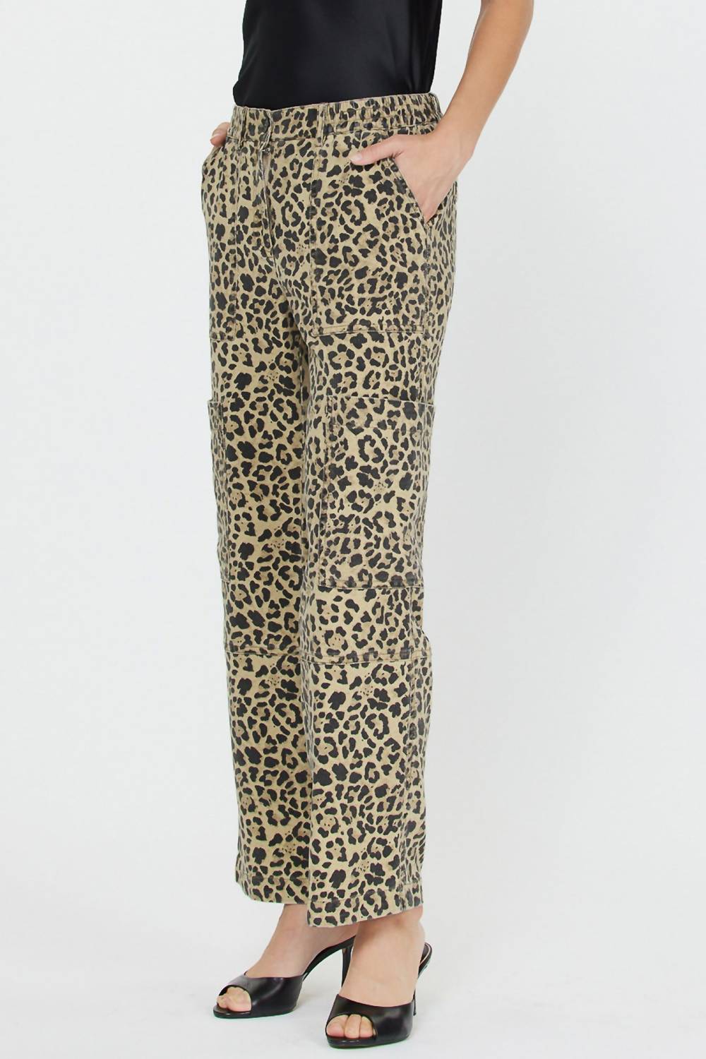 Current Air - Rowyn Cargo-style Pants