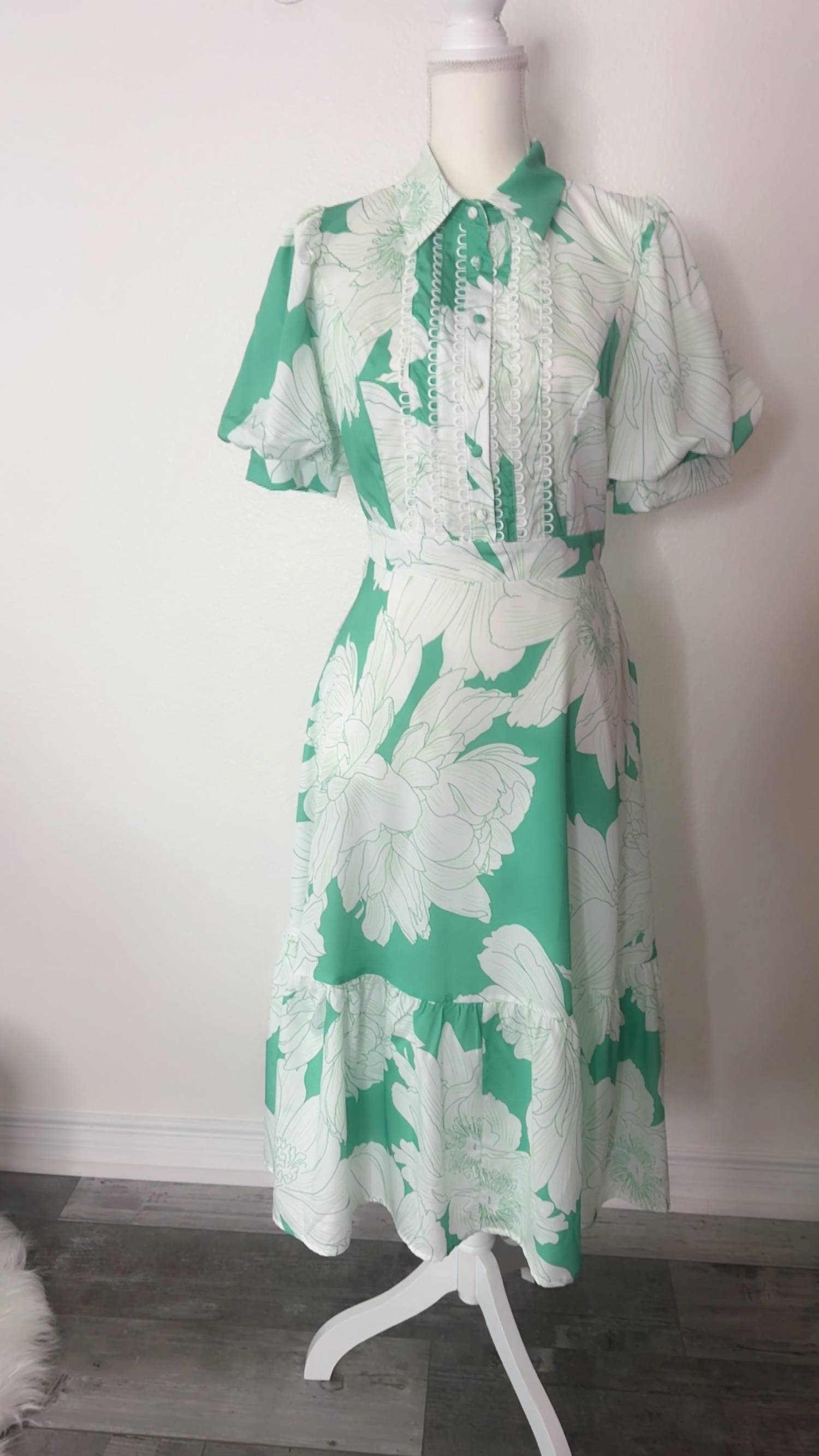 A.Peach - Puff Sleeve Midi Dress