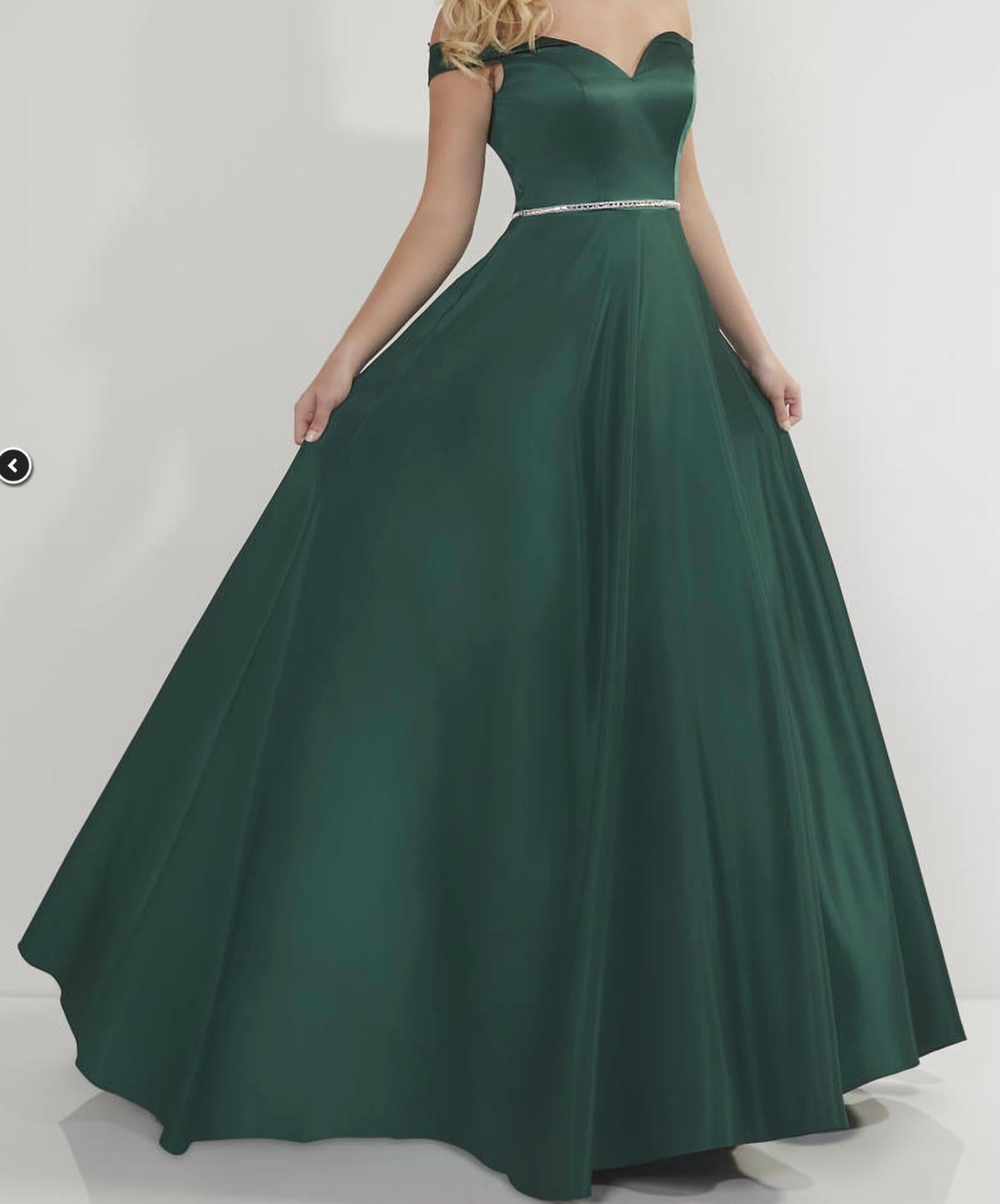 Studio 17 - Women's Prom Dress