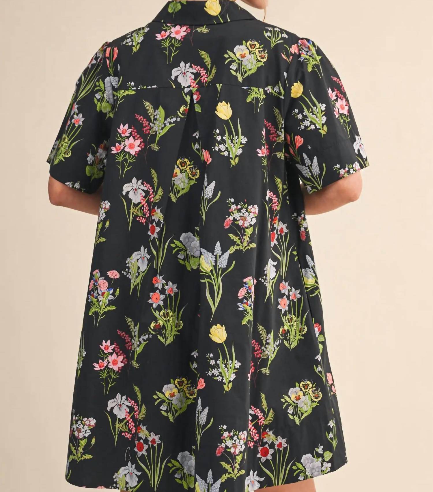 &Merci - Short Sleeve Button Down Mini Dress