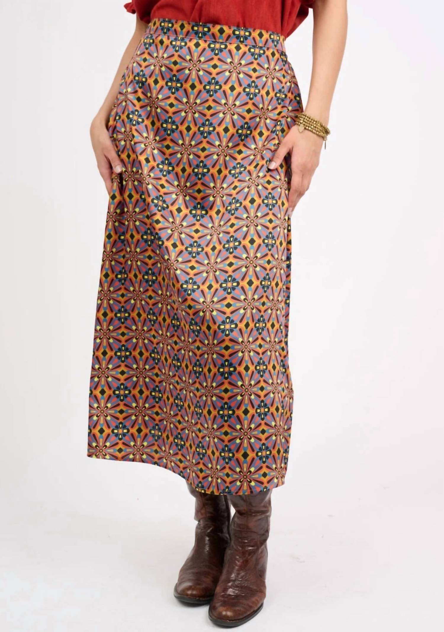 Ivy Jane - Midi Print Skirt
