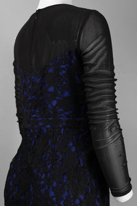 Monique Lhuillier - Illusion Neckline Lace Dress