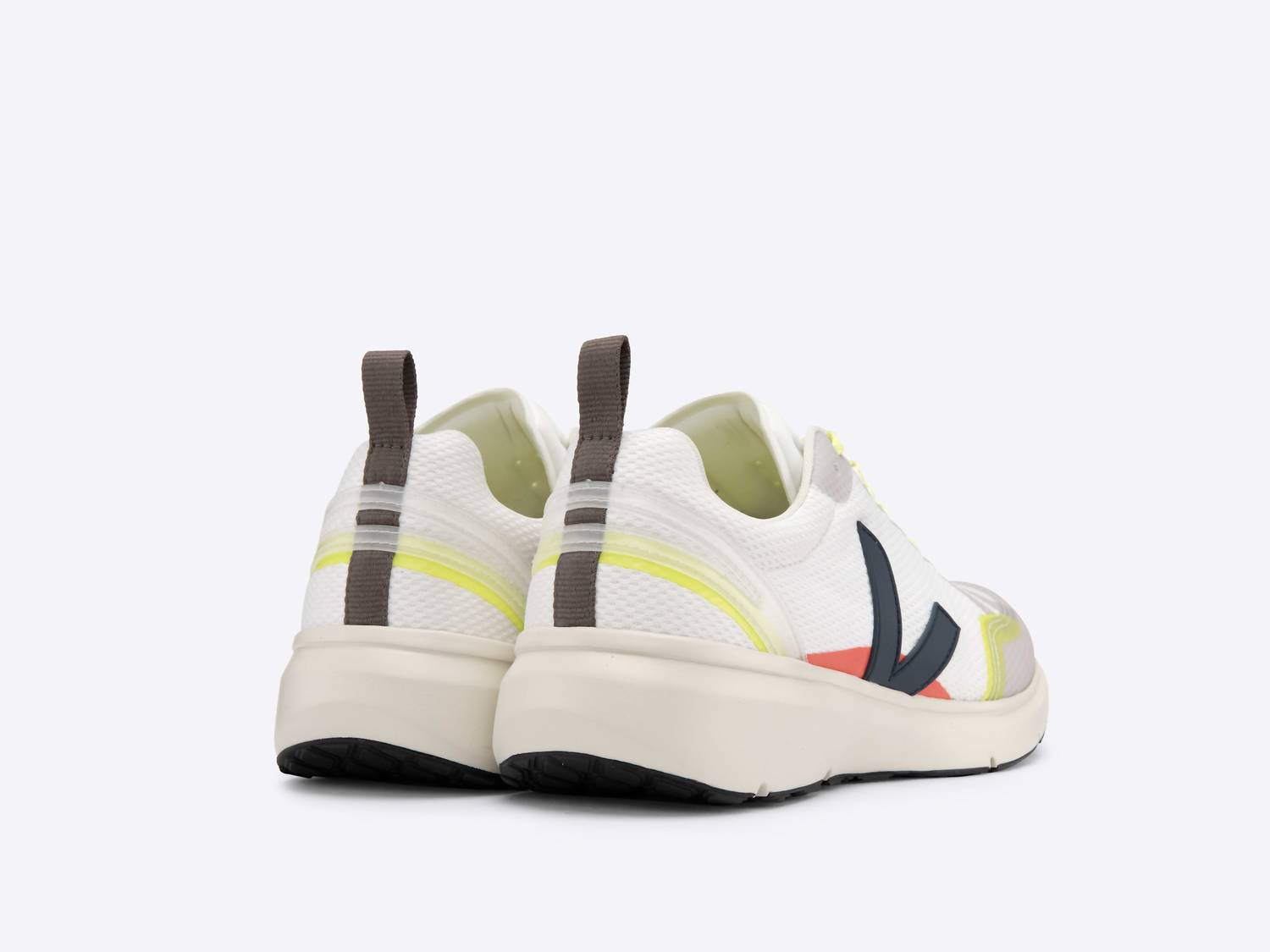 Veja - Men's Condor 2 Mesh Sneaker