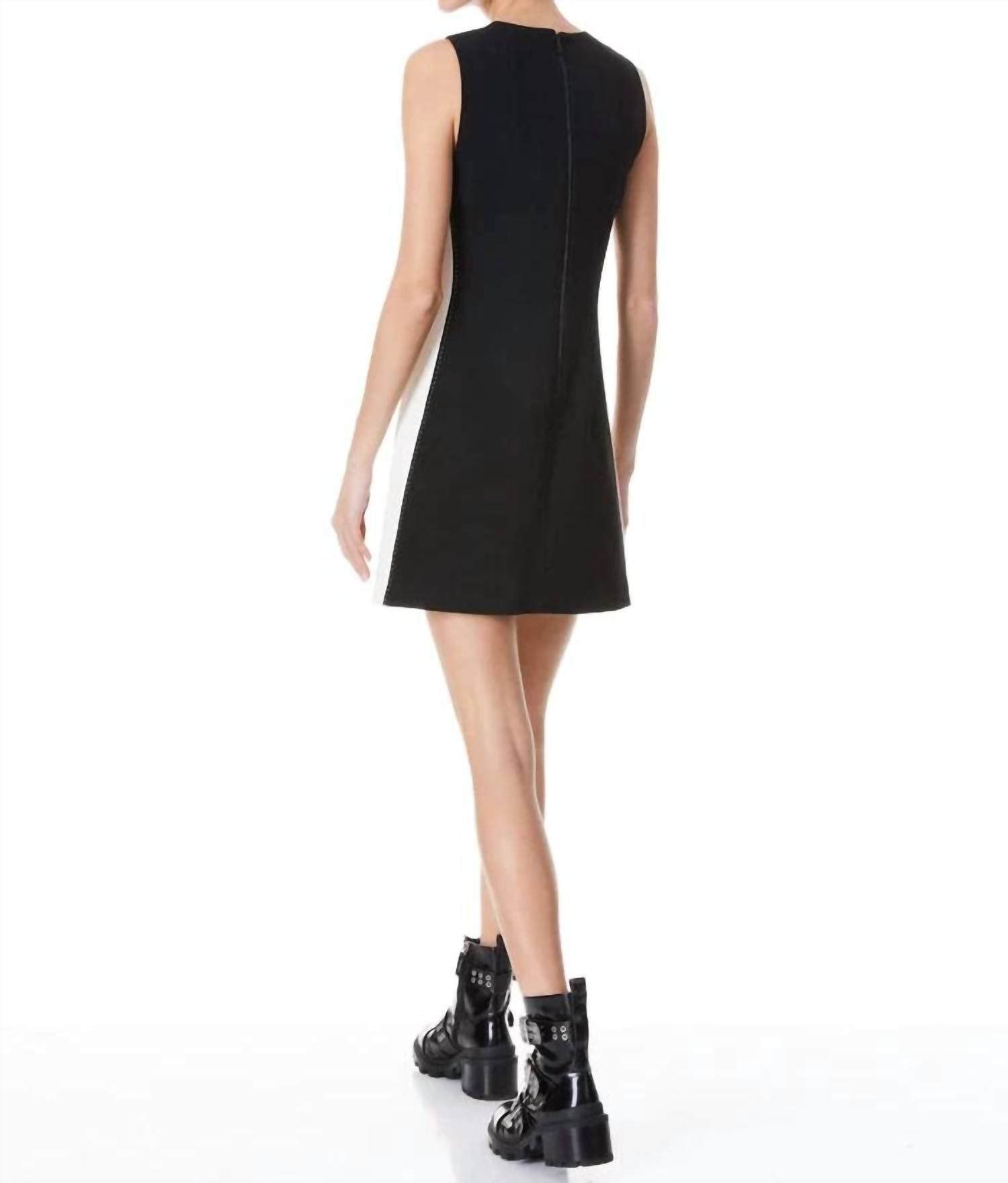 Alice + Olivia - Coley Side Panel Dress