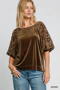 Umgee - Floral Lace Velvet Top
