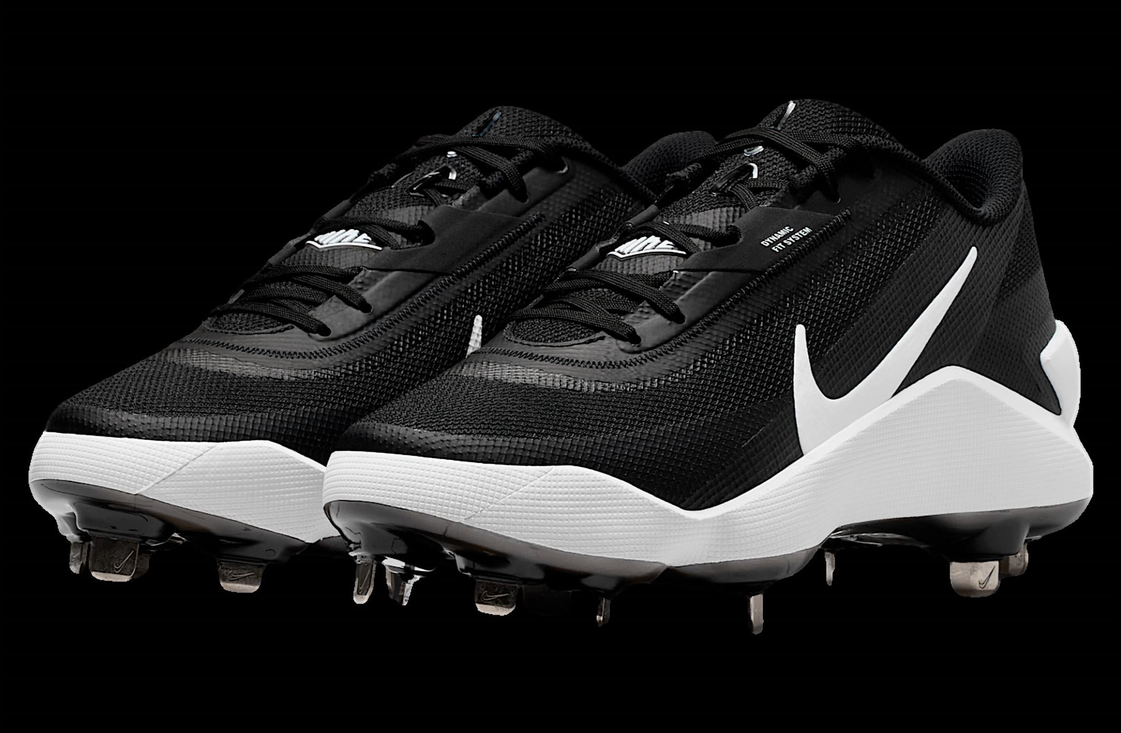 Nike - Men's Diamond Showcase Mtl Cleats Sneaker
