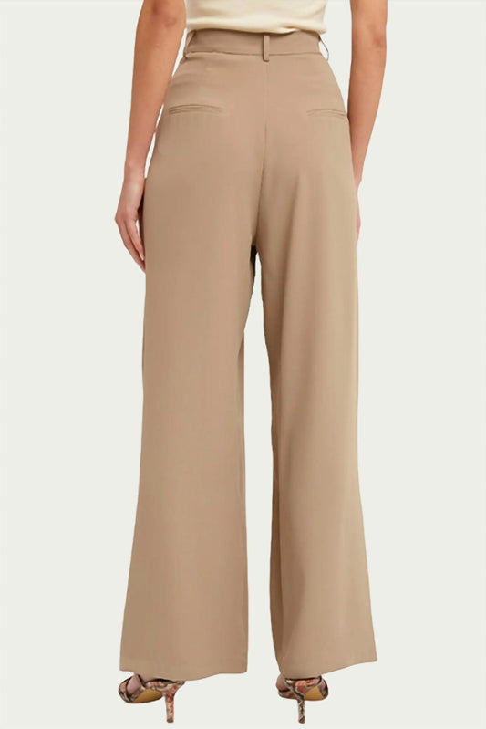 PLEATED WIDE-LEG PANTS