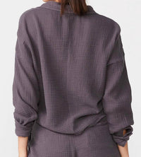 Monrow - Relaxed Blouse with Twisted Front