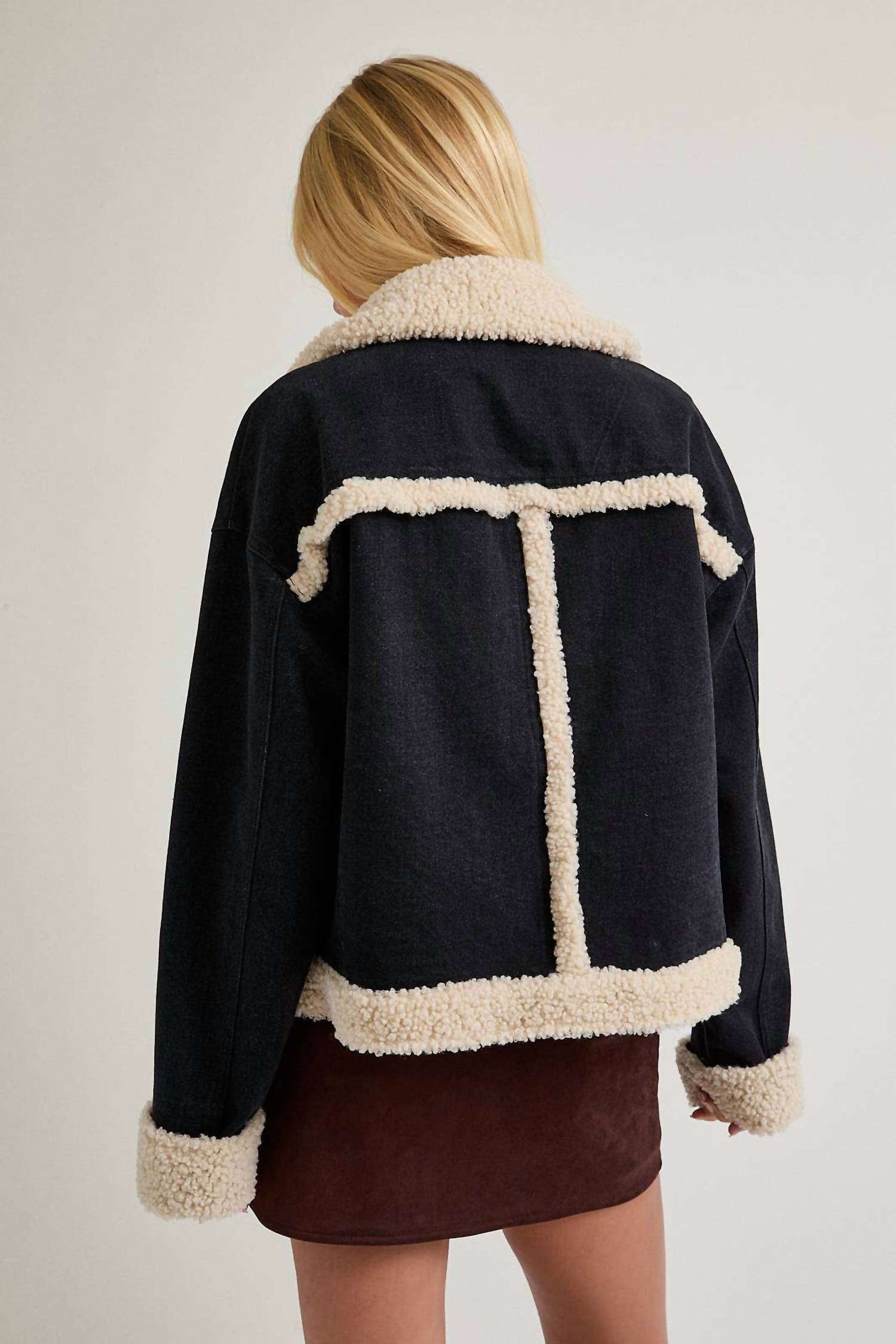 Le Lis - Fur Contrast Jacket
