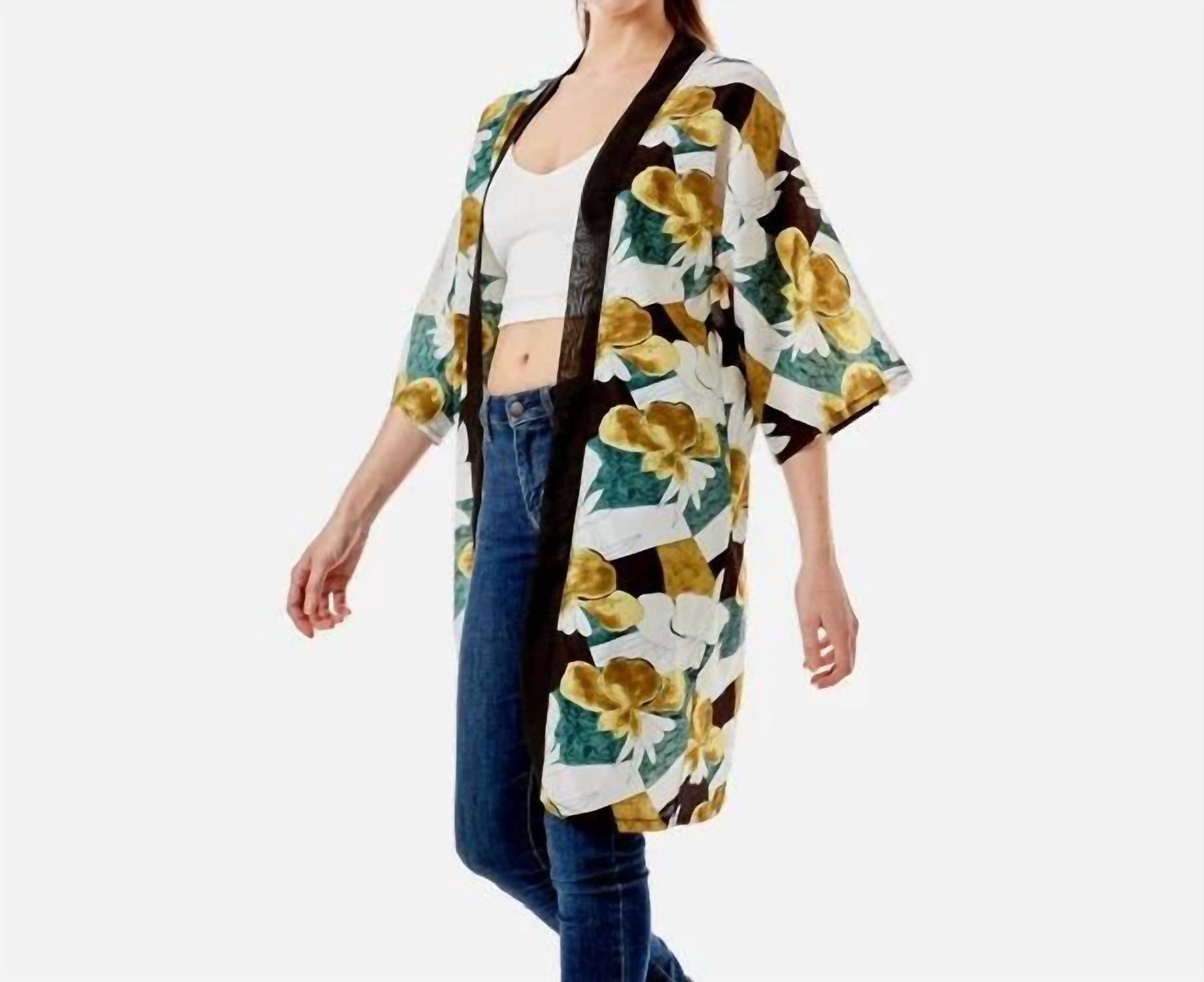 Judson & Company - Lightweight Asian Floral Print Kimono