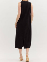 Entro - Solid Rib Textured Black Midi Dress