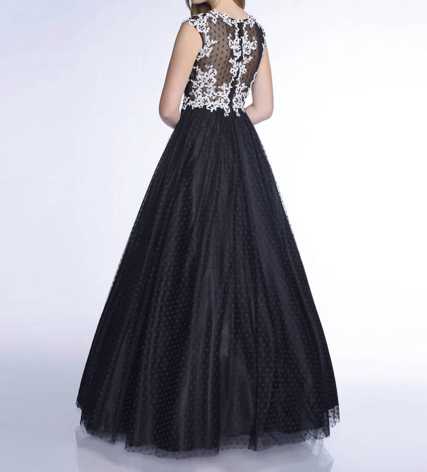 Karishma Creations - Crewneck Sleeveless Maxi Dress