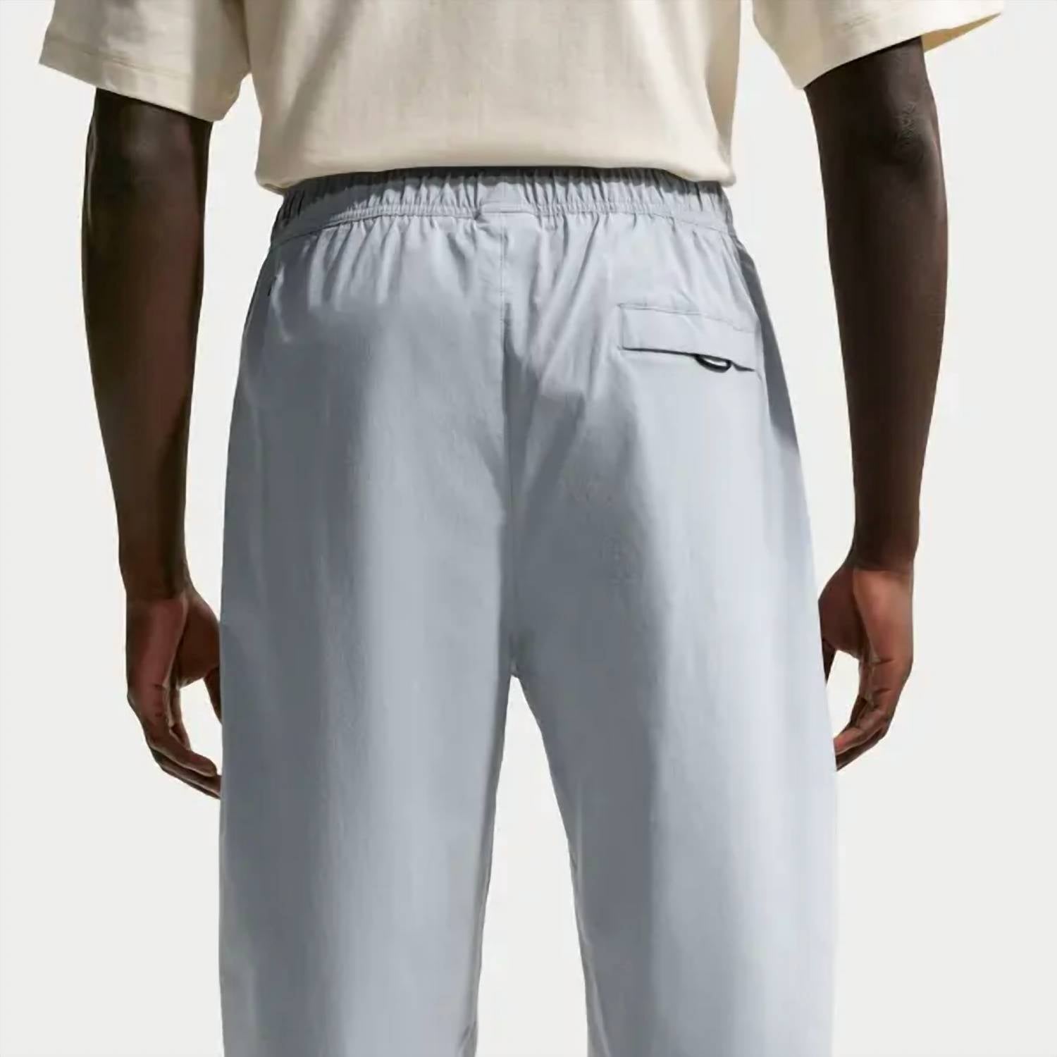 Nike - Men's tech dri-fit woven pants