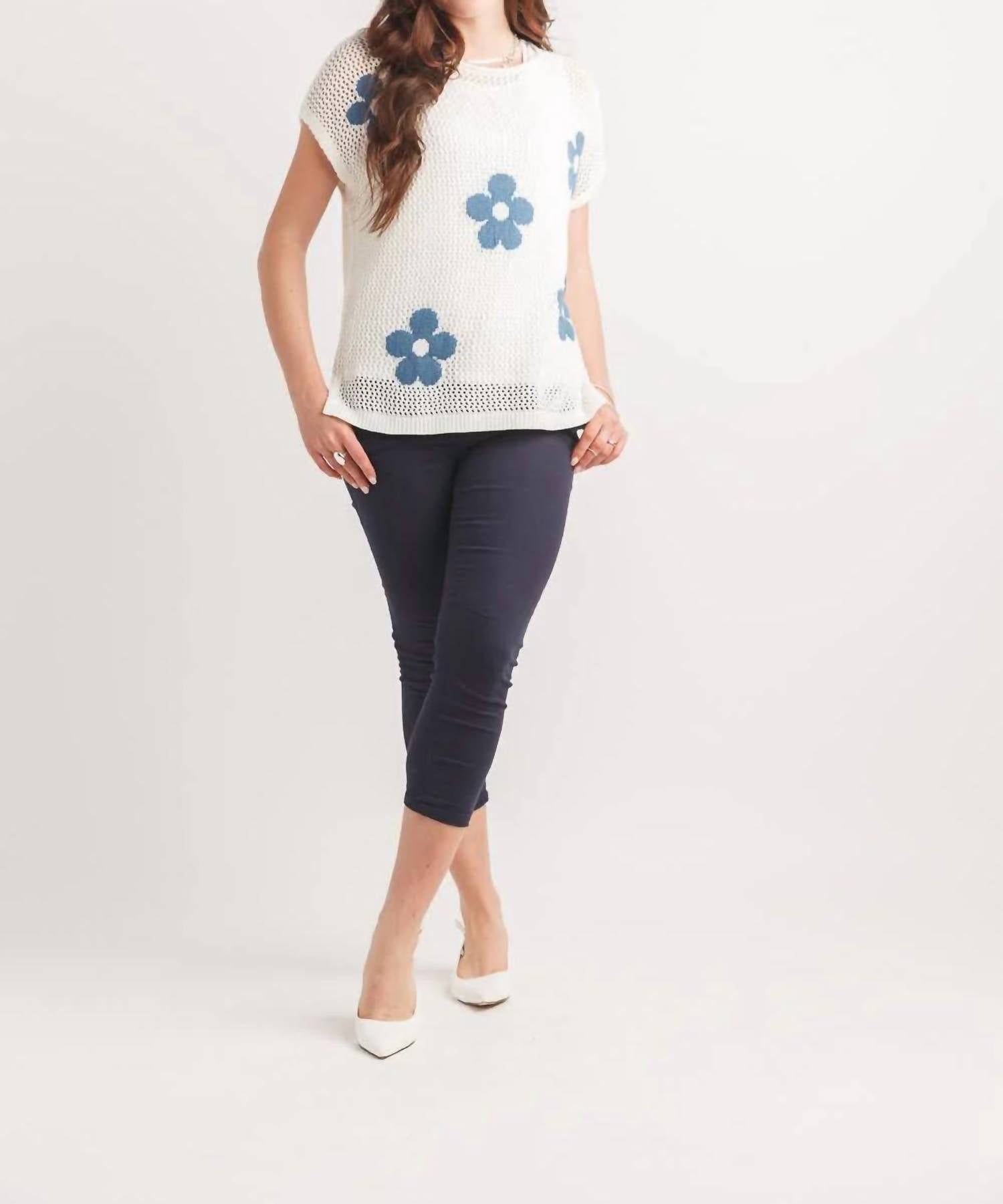 Papillon - Open Knit Top With Daisy Flowers