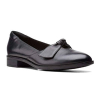 Clarks - Women's Trish Wave Loafer
