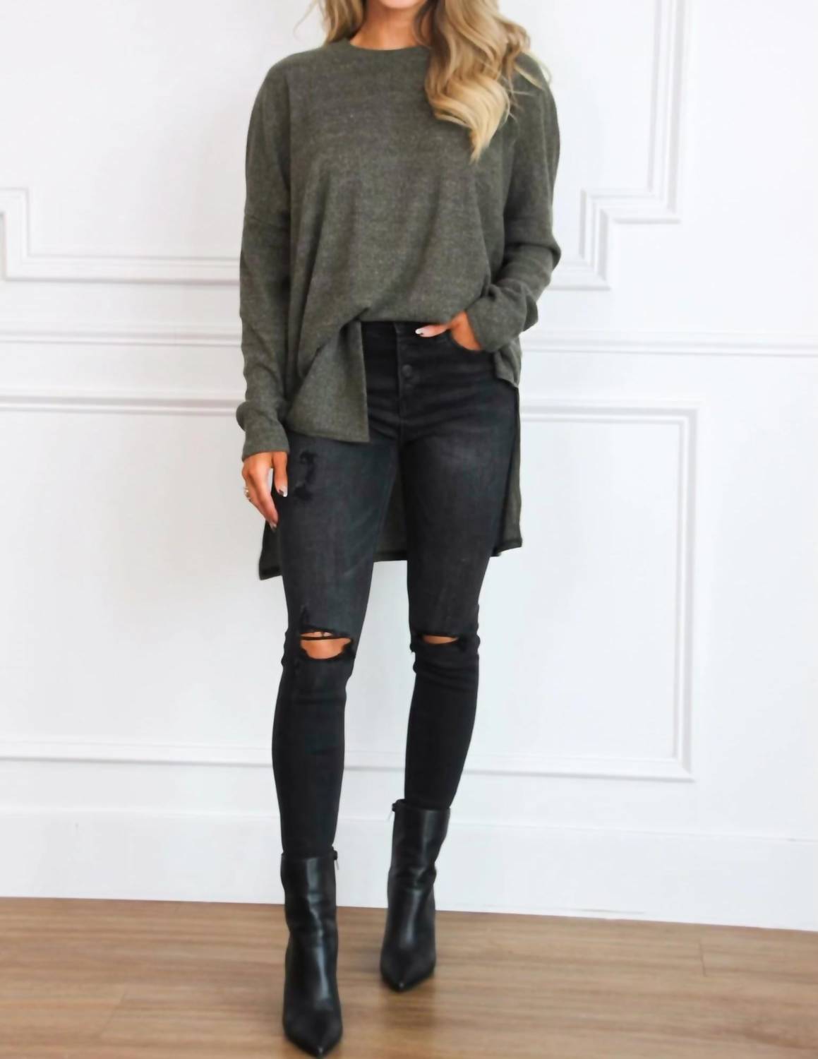 Zenana - Comfy Every Day Ribbed Oversized Lightweight Sweater
