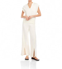 Fifteen Twenty - Morgan V-Neck Top