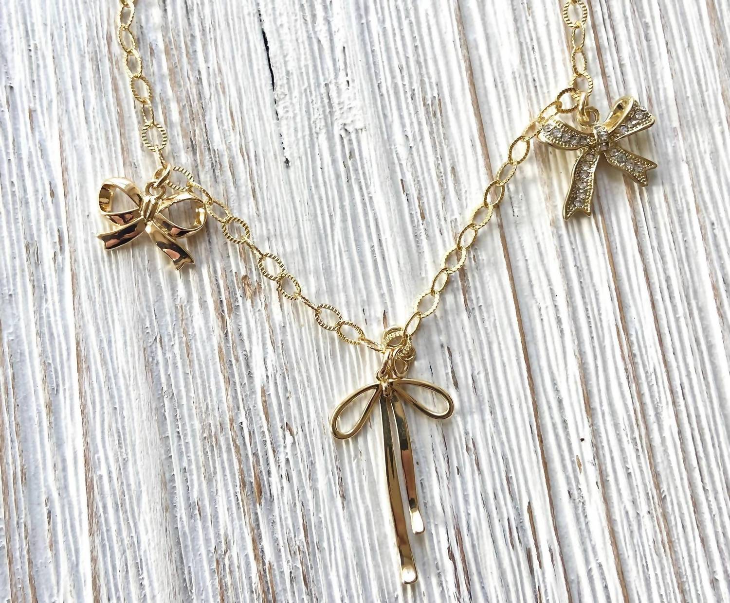 Vb & Co. - Women's Bow Ribbon Necklace