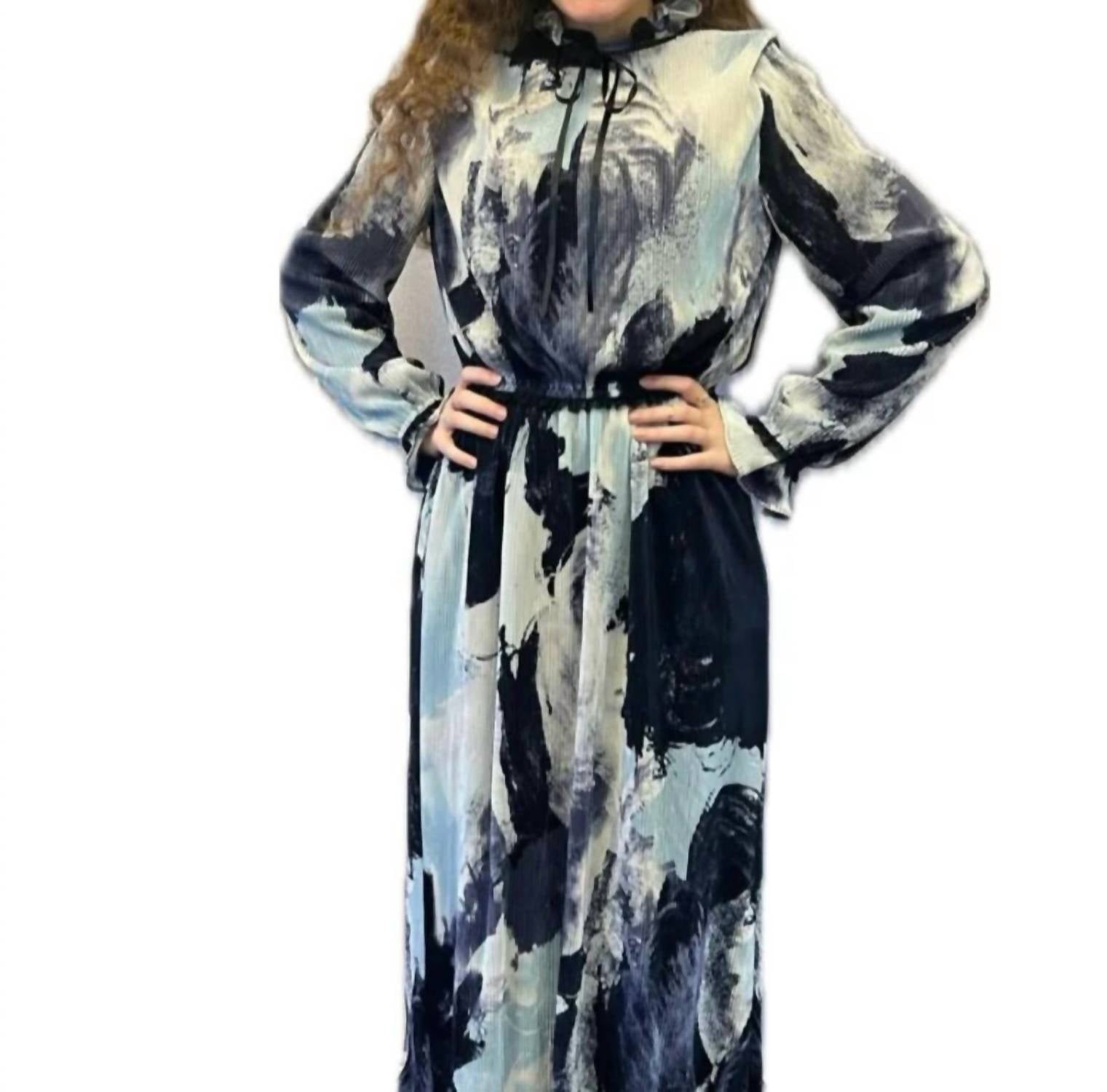 Harriet & Mary - Pleated Midi Dress