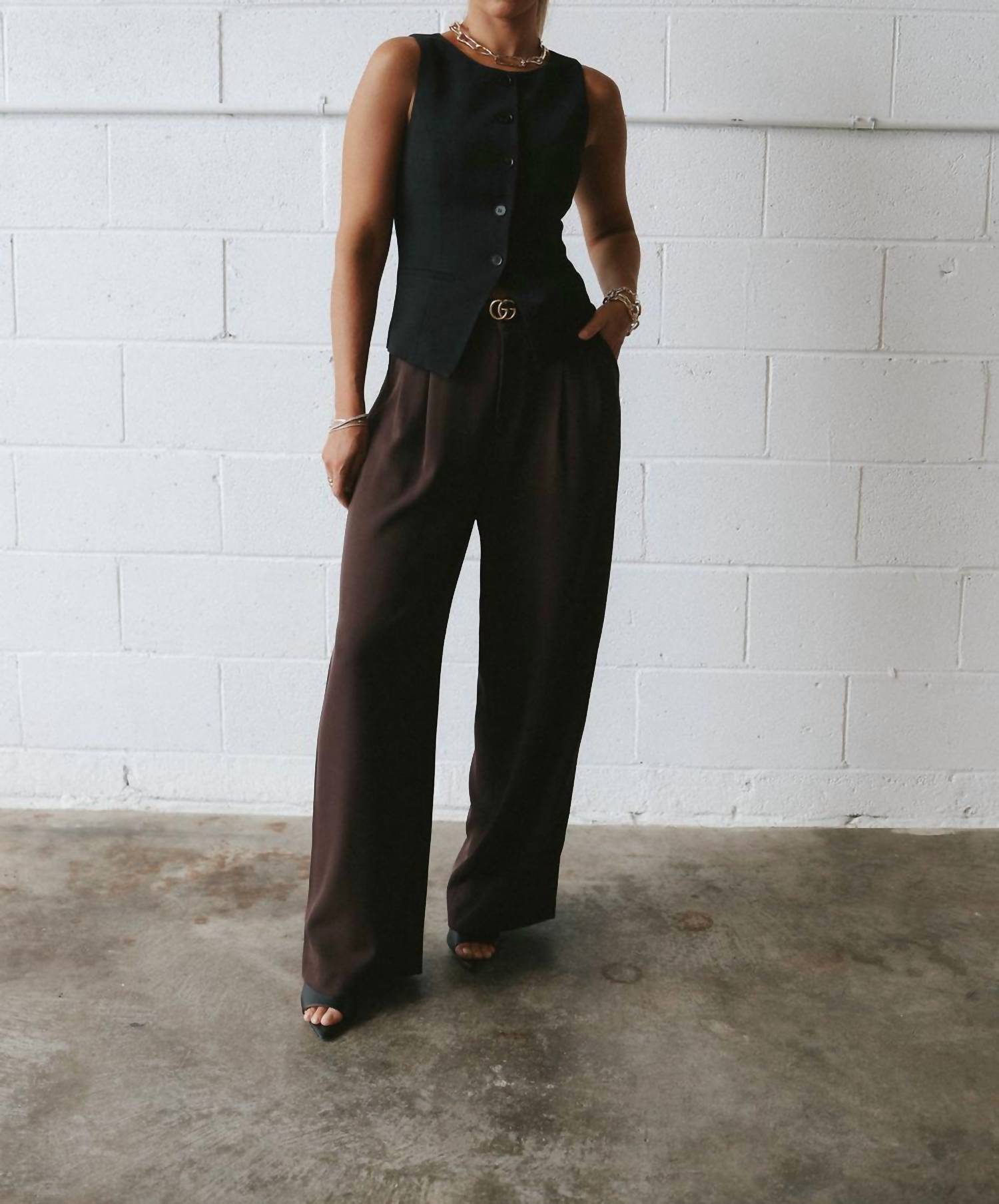 AIROTCIV BY VICTORIA Daily Av High Rise Wide Leg Trouser in chocolate - women's pants
