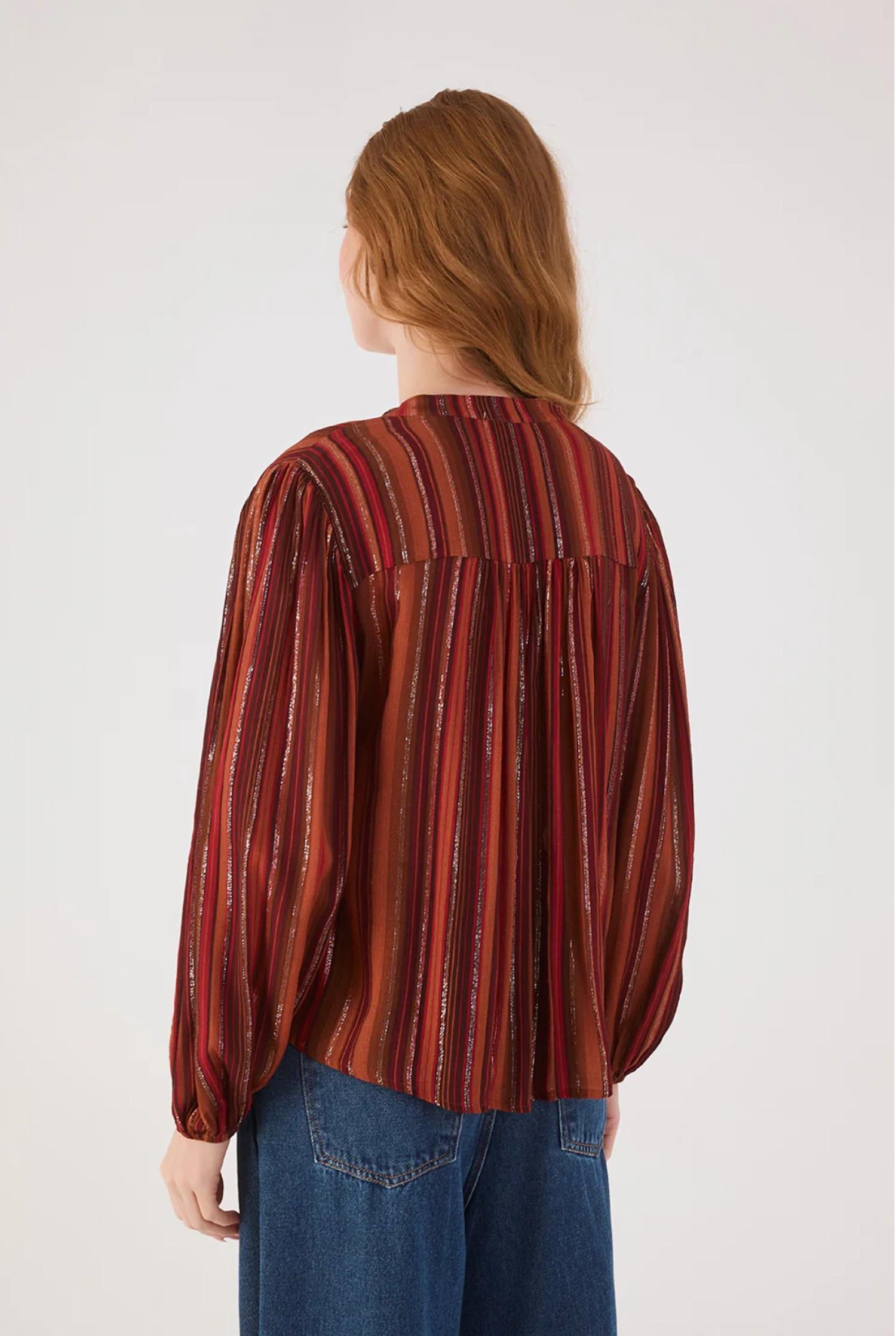 Dress To - Lurex V-neck Buttoned Blouse