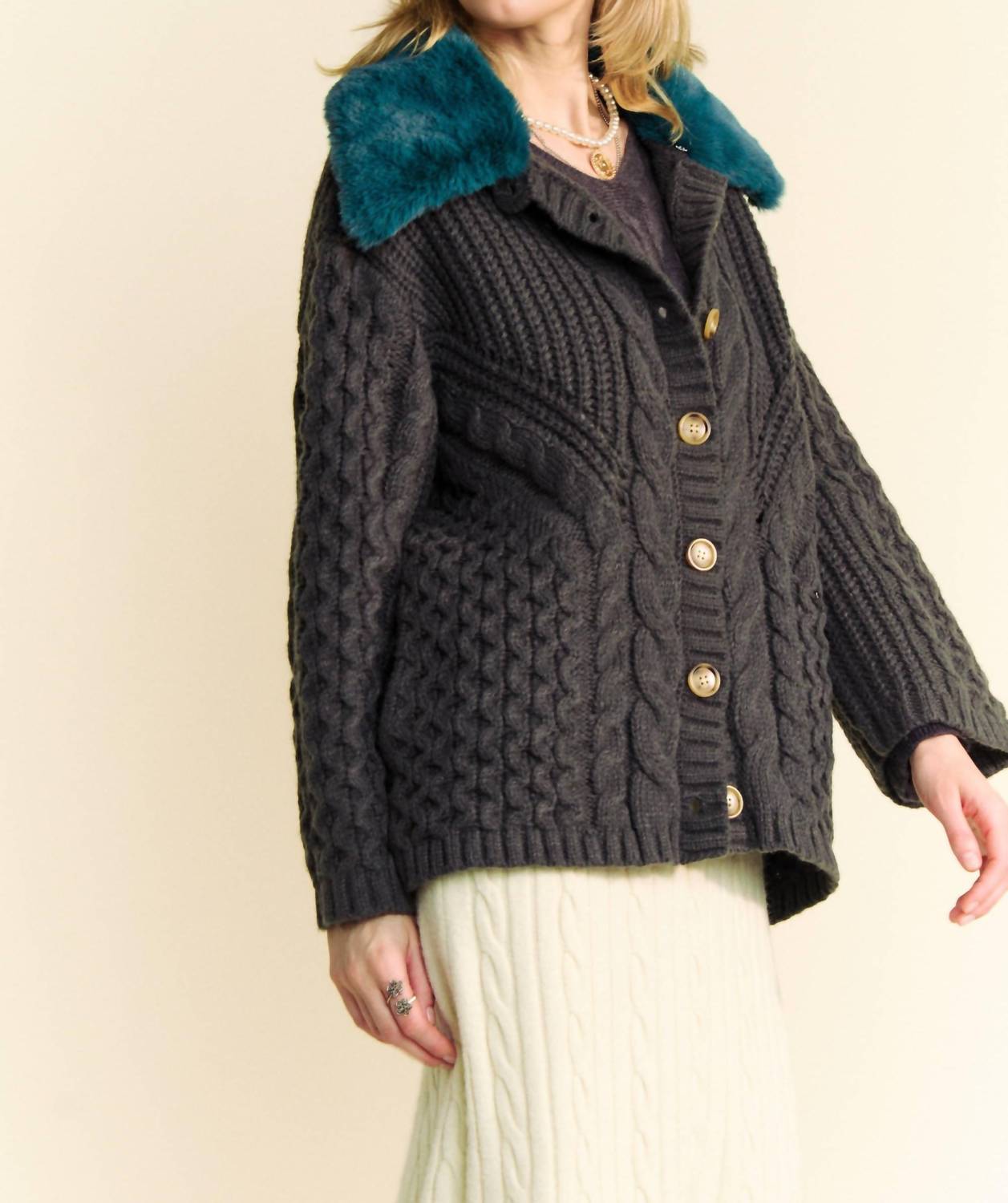 Davi & Dani - Jones Vintage Contrast Collar Cardigan