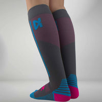 Zensah - Unisex Featherweight Compression Socks