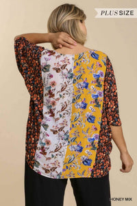 Umgee - Mixed Floral Print Top - Plus