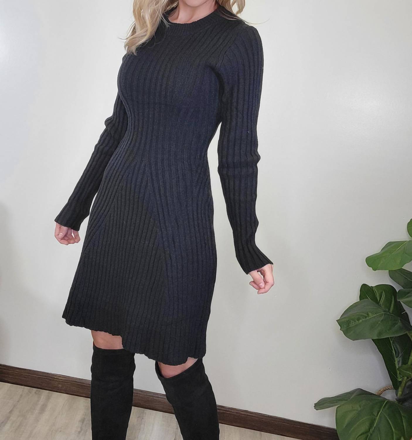BluIvy Truvy Dress in black - women's dress - detail view