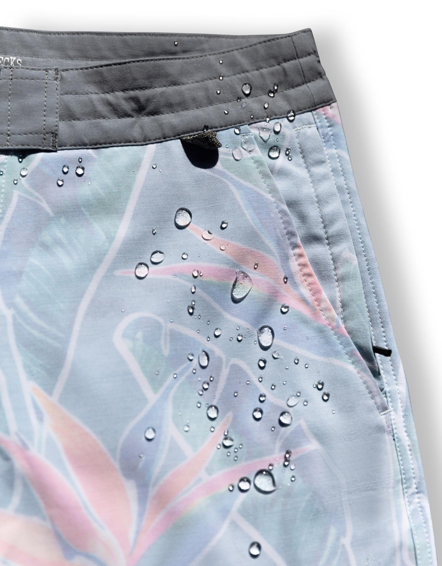 BAJA LLAMA Men's Shipwrecks 18" Boardshorts in fair fight blue - men's swimwear - detail view