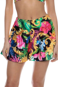 Luli Fama - Love By The Sun Short