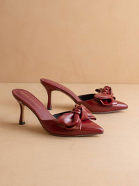 Oasis Society - Women's Jane Bow Kitten Heel