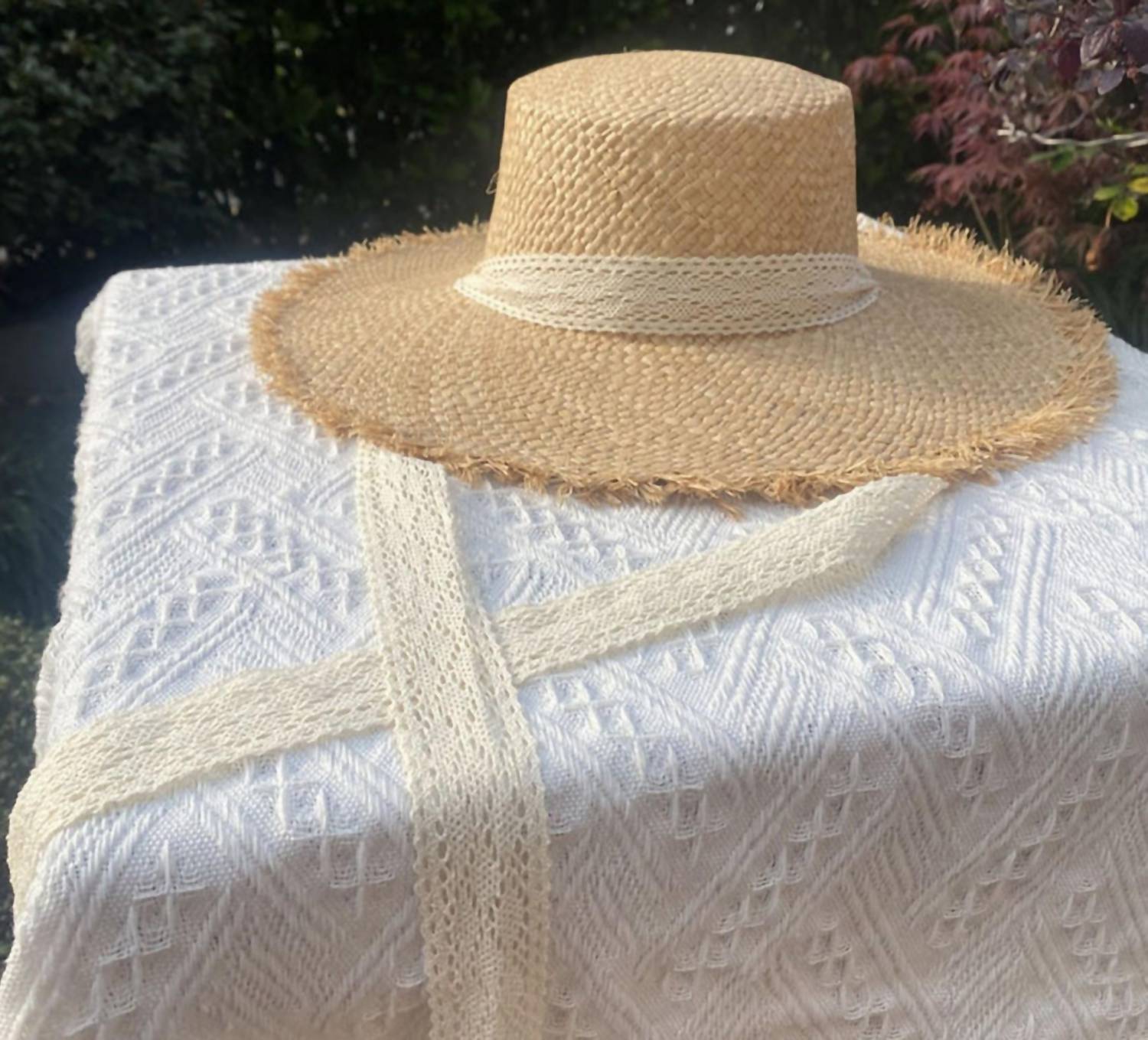 FAME ACCESSORIES Women's Raffia Sun Hats in aubrielle - women's hat