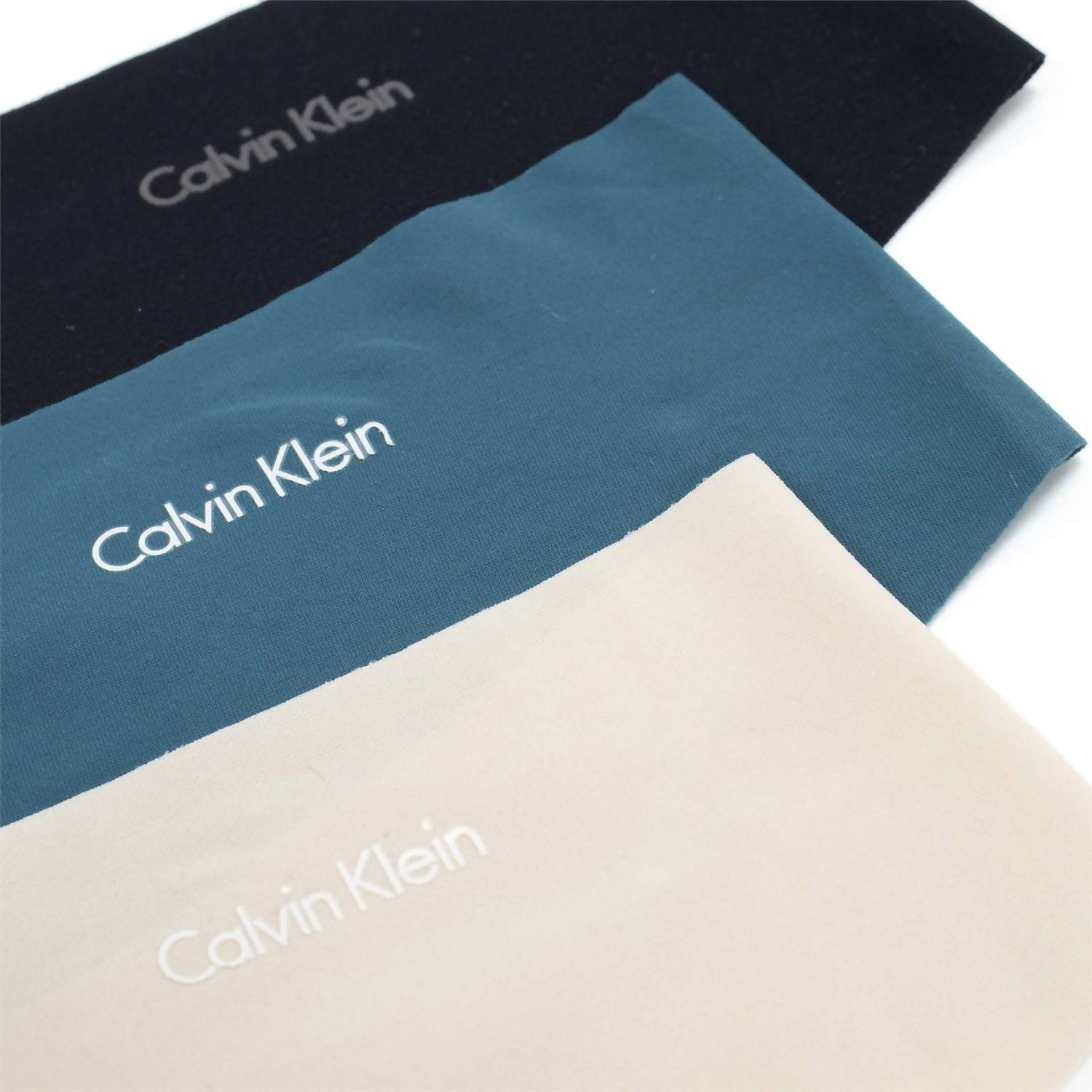 Calvin Klein - Women's Invisibles 3 Pack Thong