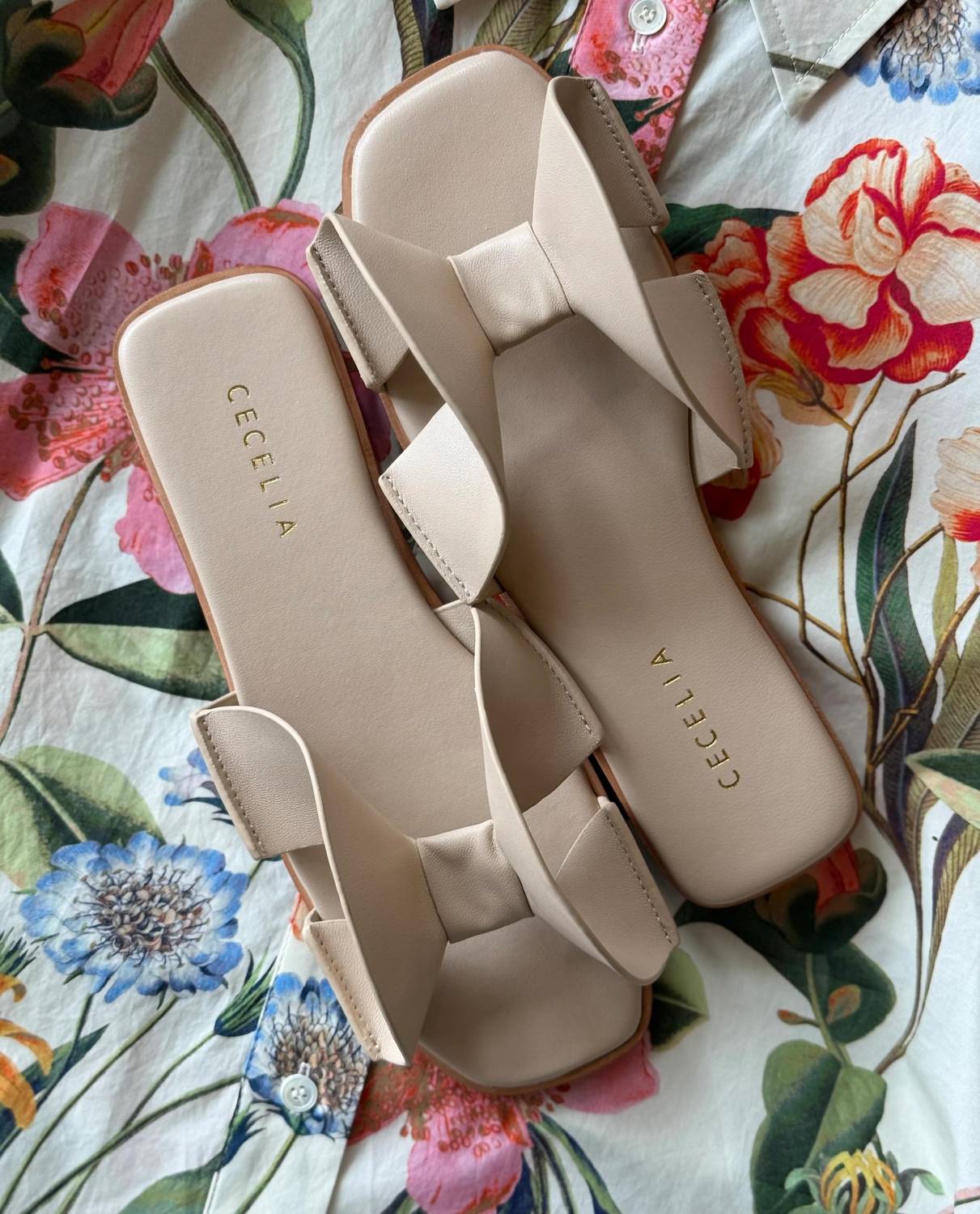 Cecelia New York - Women's Wendy Leather Flat Sandals