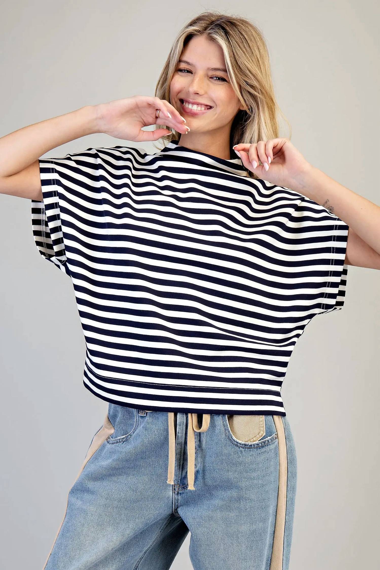 Ee:Some - Selena Loose Fit Top