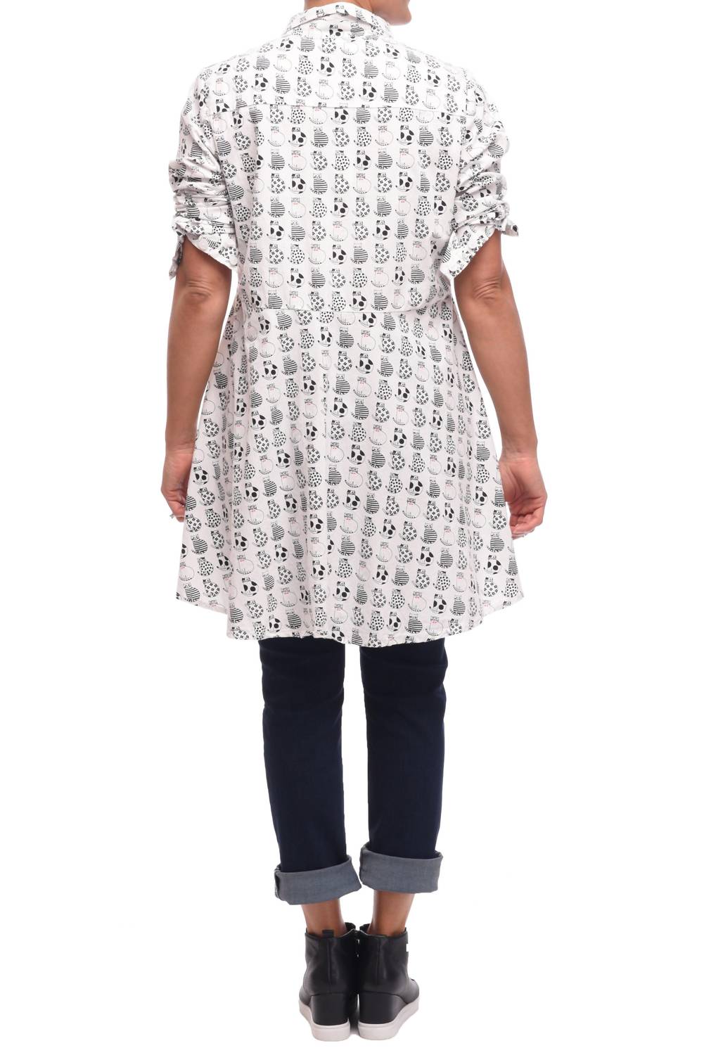 Tulip Clothing - Logan Button Down Top