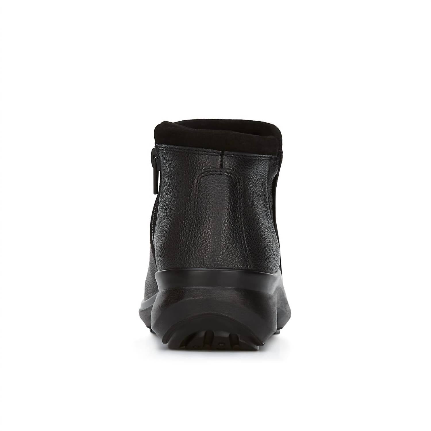 Andrea Women's Leather Ankle Boots in black - women's shoe - detail view