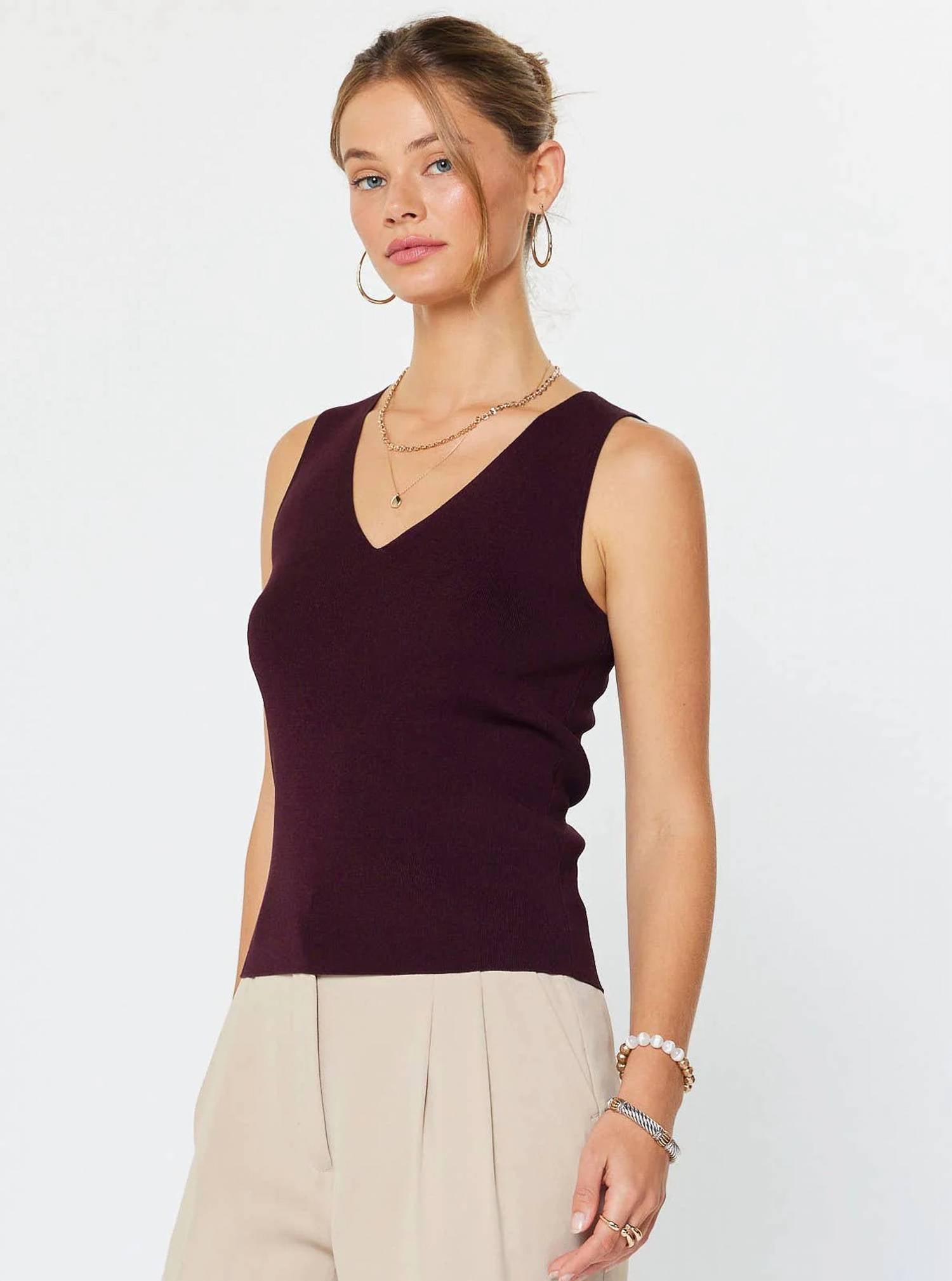 Current Air - Sleeveless V-neck Sweater Top