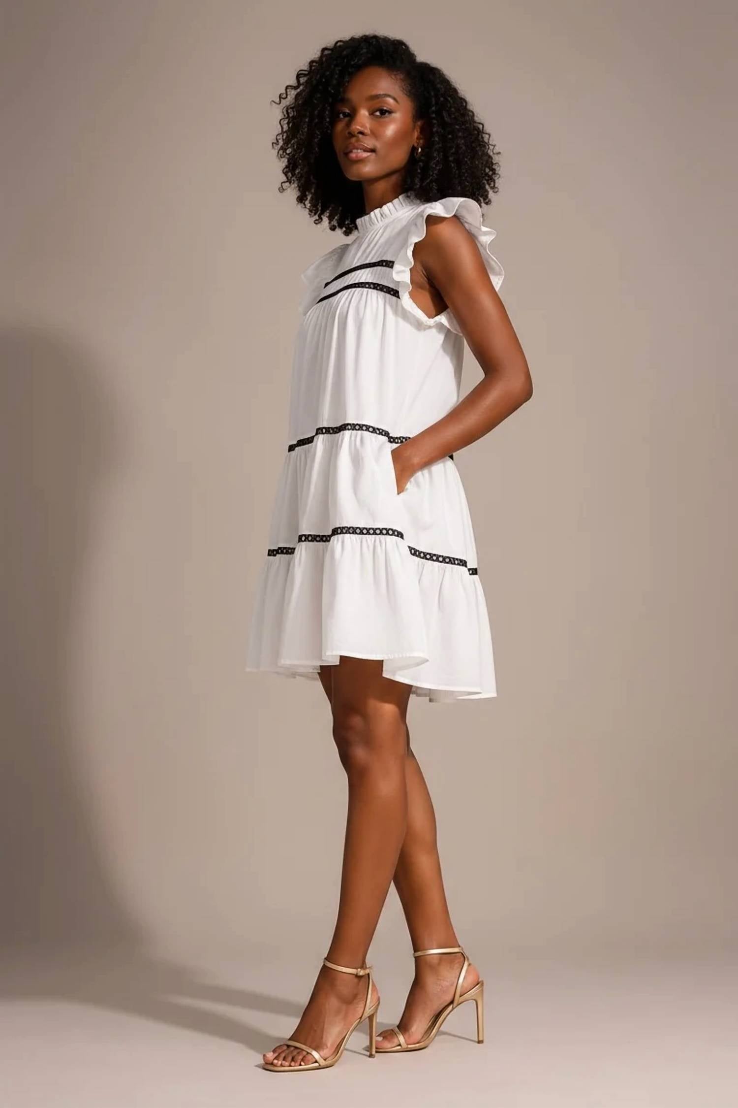 Urban Daizy - The Renaissance Midi Dress