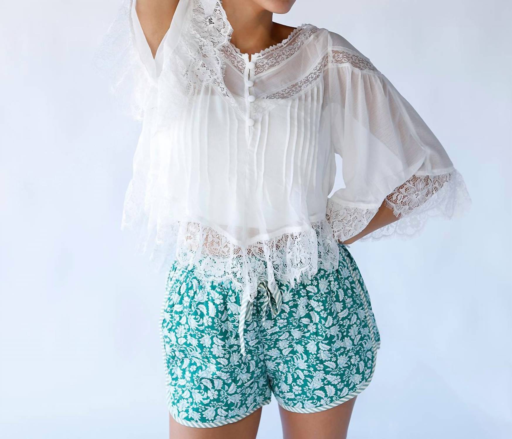Mainstrip - IVY QUILTED SHORTS