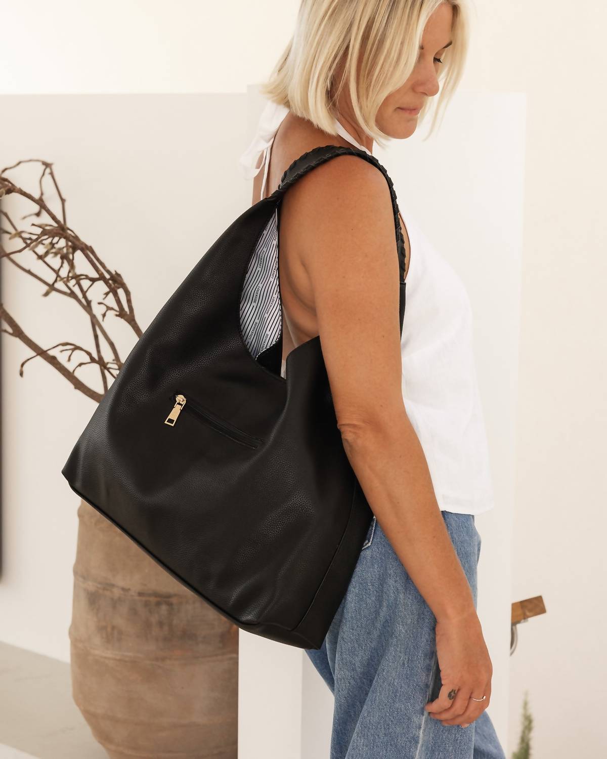 Louenhide - Women's Avery Shoulder Bag