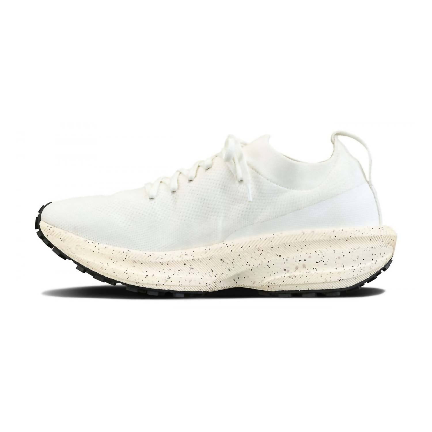 Craft Women's Endurance Nature Sneaker in ash white - women's sneaker - detail view