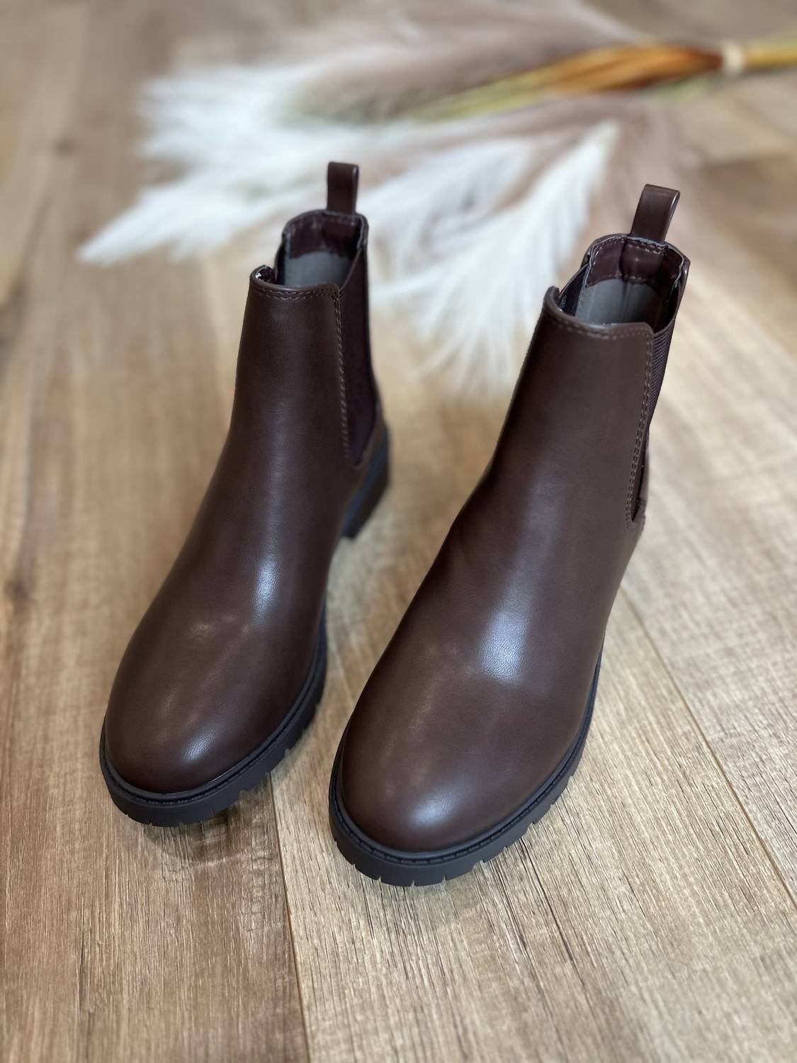 SODA Women's Hopper Chelsea Ankle Boot in brown - women's shoe - alternate view