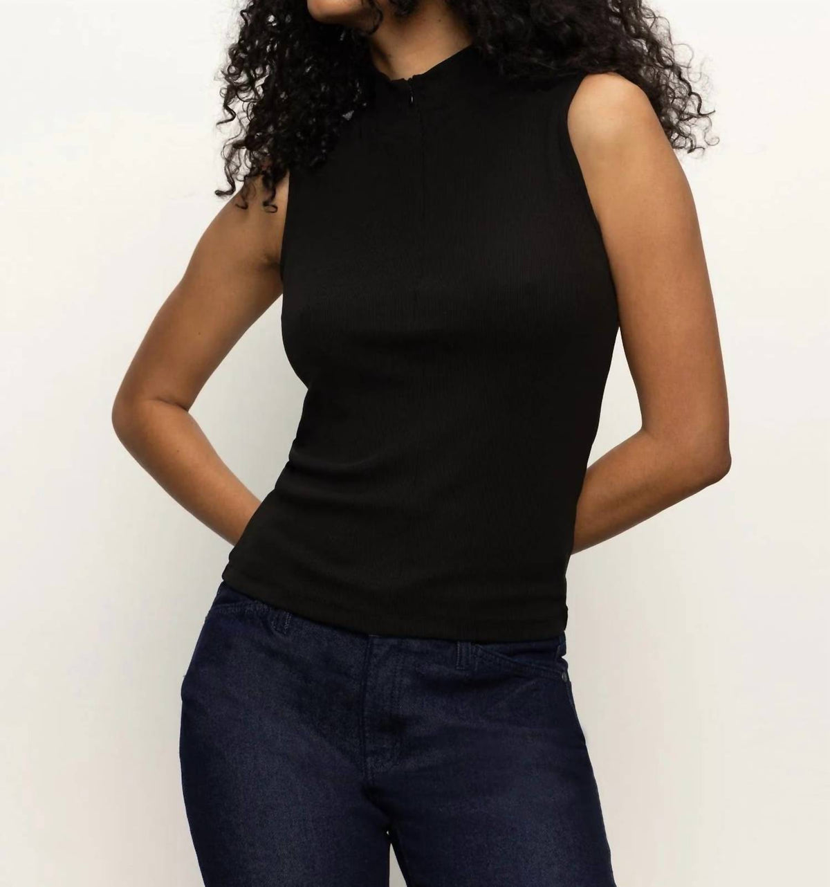 Sanctuary - Sleeveless Zip Mock Top