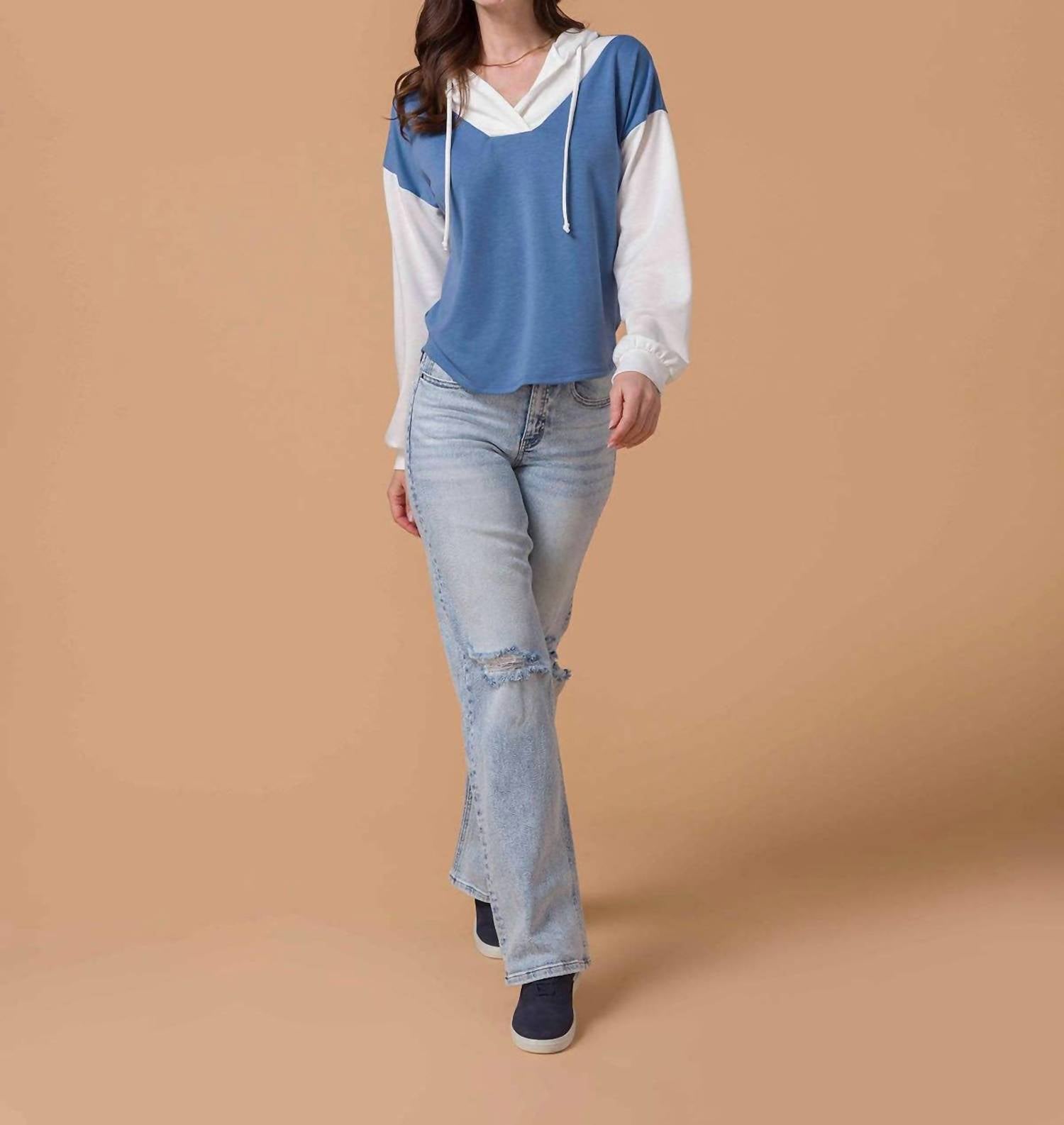 Grace And Lace - Pullover V-neck Color Block Hoodie