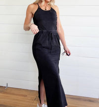Ee:Some - Ribbed Side Slit Maxi Skirt
