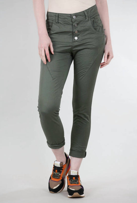 Femme Fatale - Four Button Signature Pant